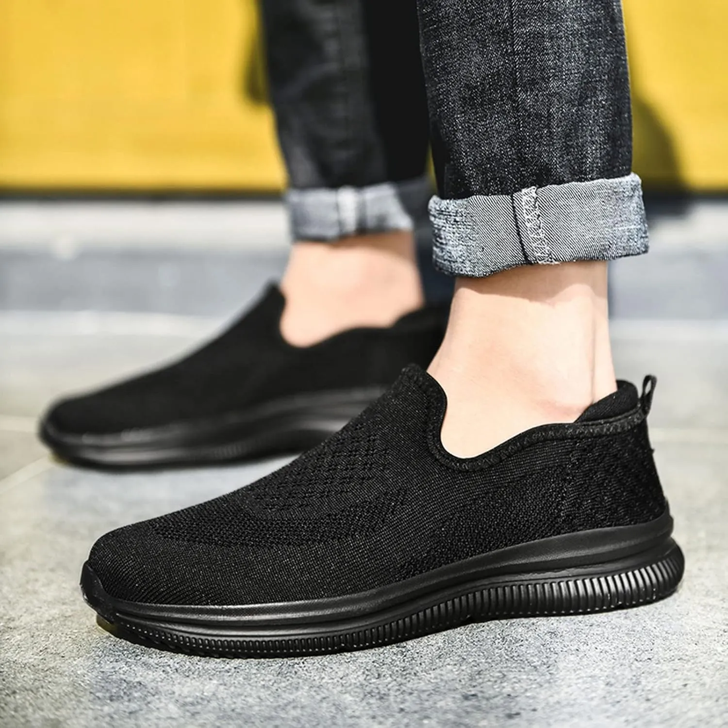 Fashion Men Mesh Mountaineering Casual Sport Shoes Lace Up Solid Color Running Breathable Soft High Tops Men Sneaker