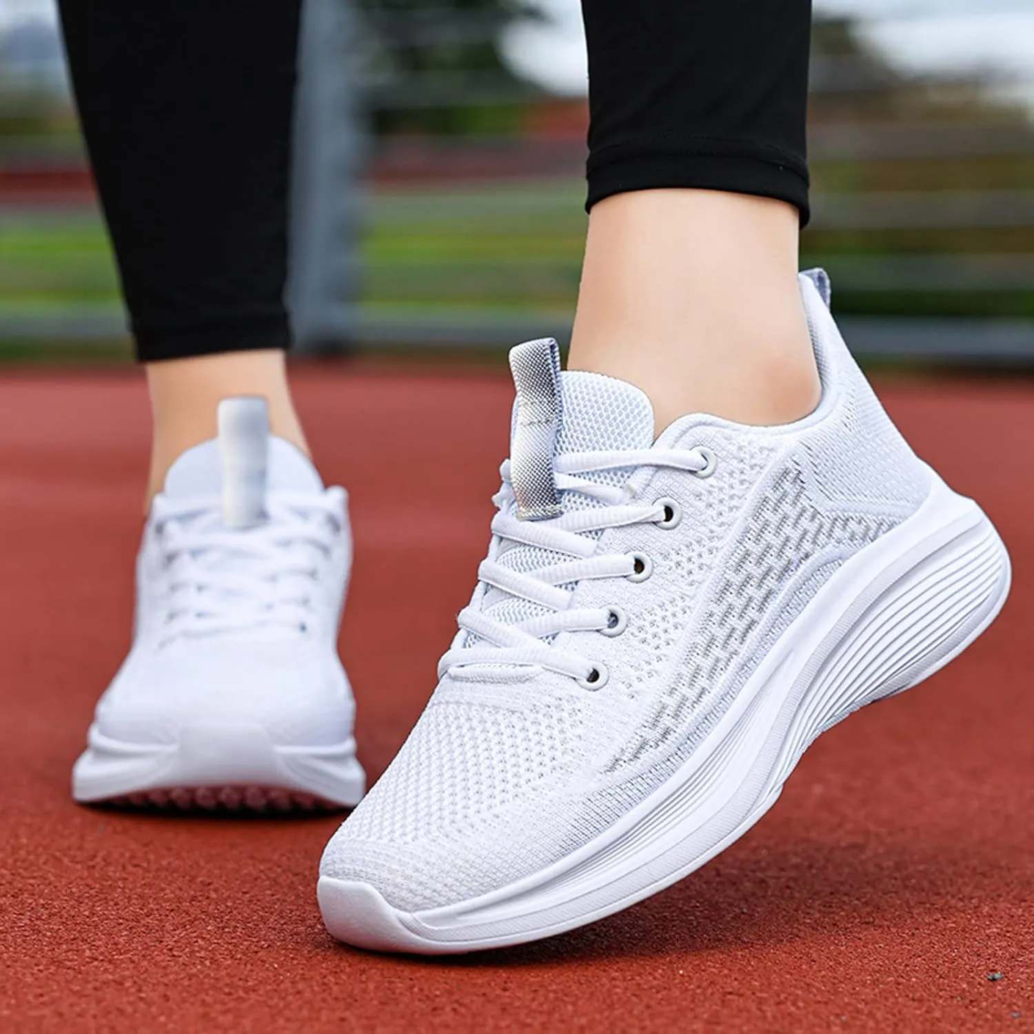 Fashion Sneakers Comfortable Men Sneakers Fashion Summer New Pattern Mesh Breathable Comfortable Non Slip Lace Up