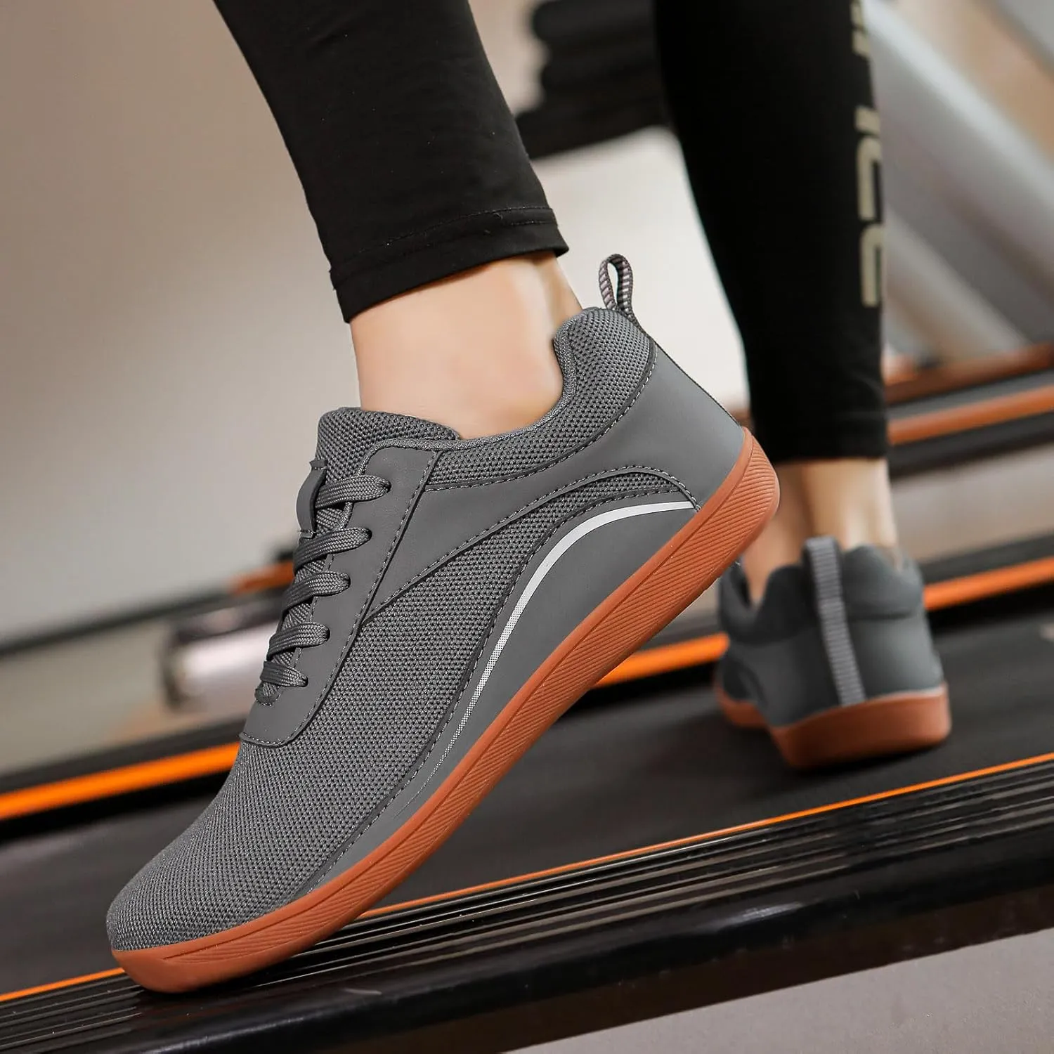 Fashion Sport Shoes for Men Breathable and Light Outdoor Comfy Walking Shoe Men's Lightweight Cushion Sneakers