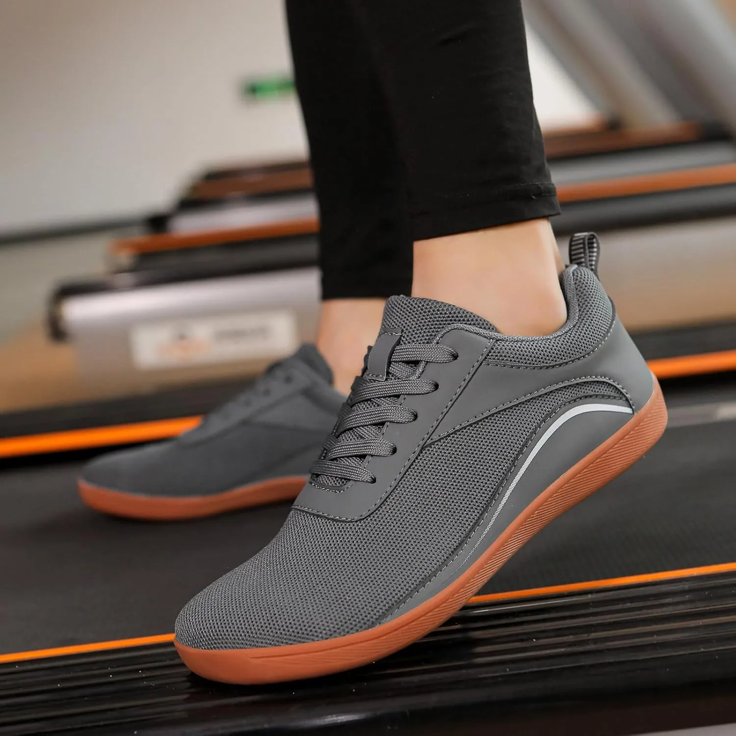 Fashion Sport Shoes for Men Breathable and Light Outdoor Comfy Walking Shoe Men's Lightweight Cushion Sneakers