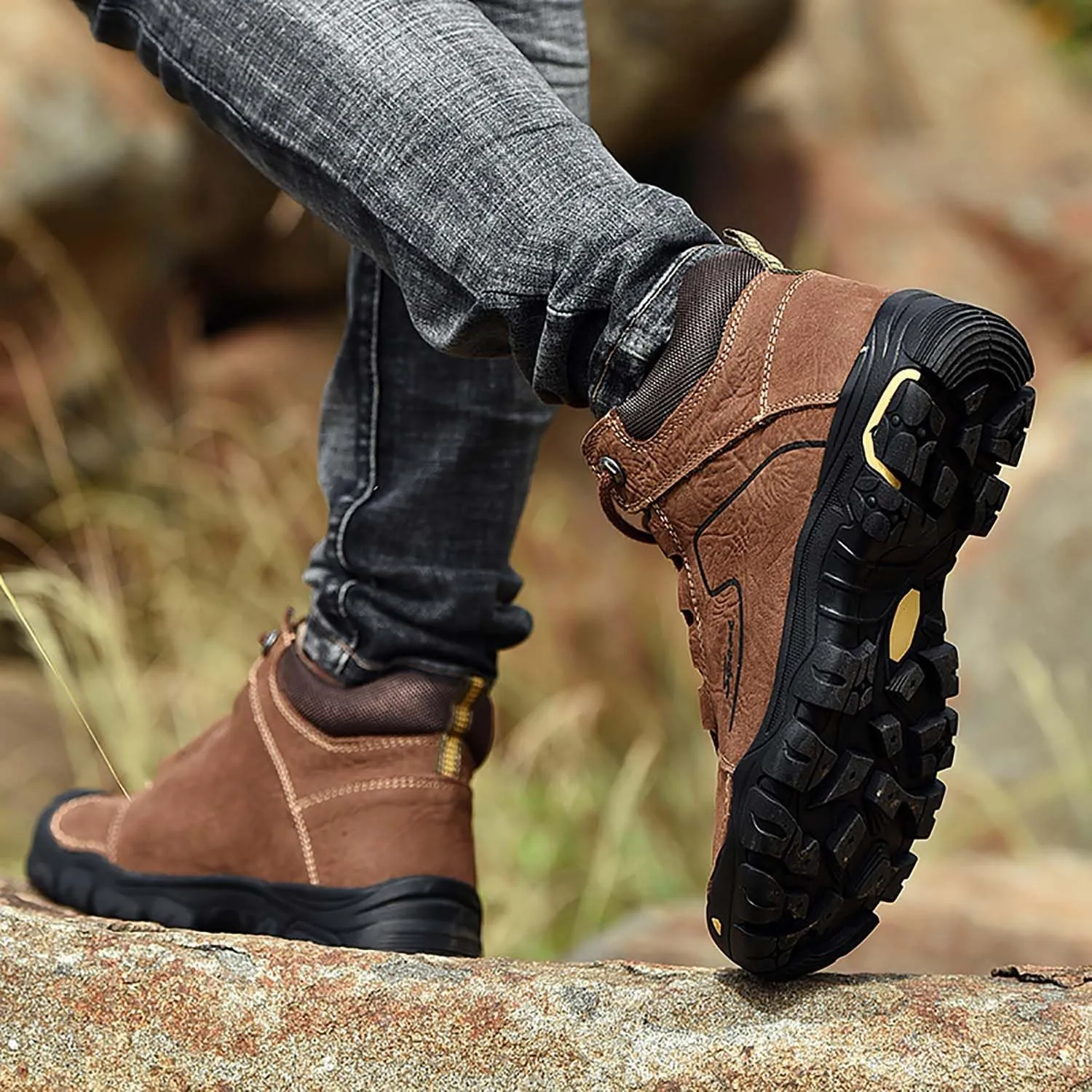 HESBITEUL Unisex Hiking Leather Boots Non-Slip Breathable Chukka with Fur Lining