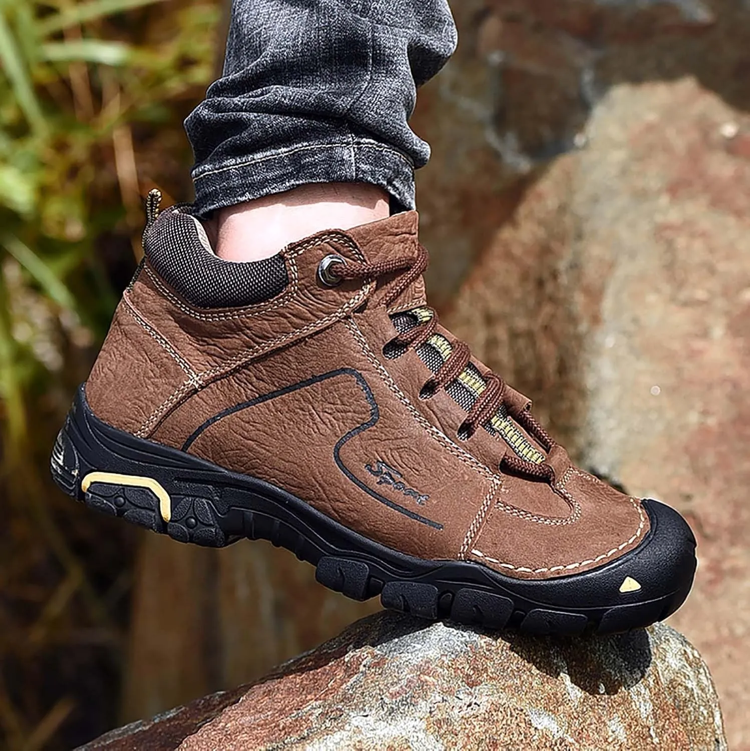 HESBITEUL Unisex Hiking Leather Boots Non-Slip Breathable Chukka with Fur Lining