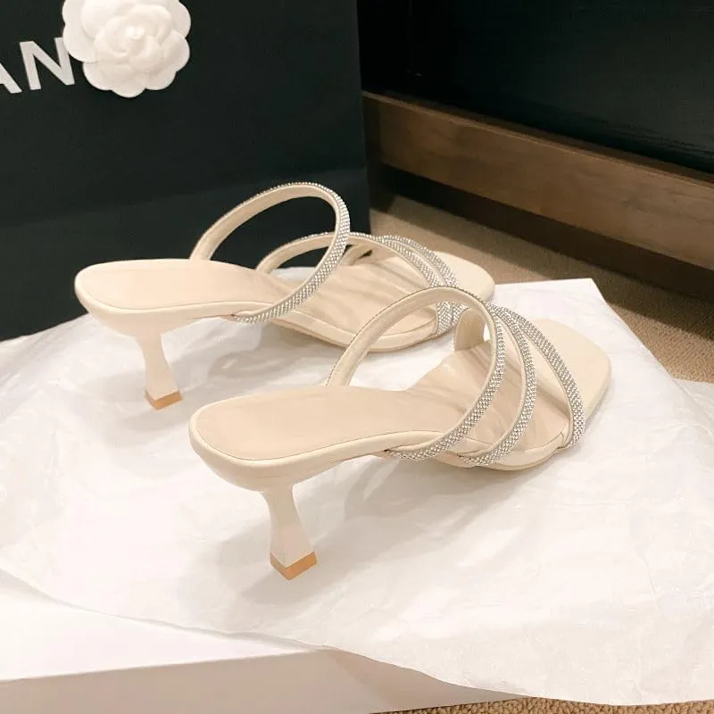 Internet celebrity with skirt versatile high heels 2024 new niche design light mouth stiletto slippers