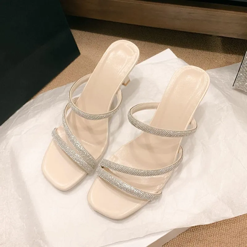 Internet celebrity with skirt versatile high heels 2024 new niche design light mouth stiletto slippers