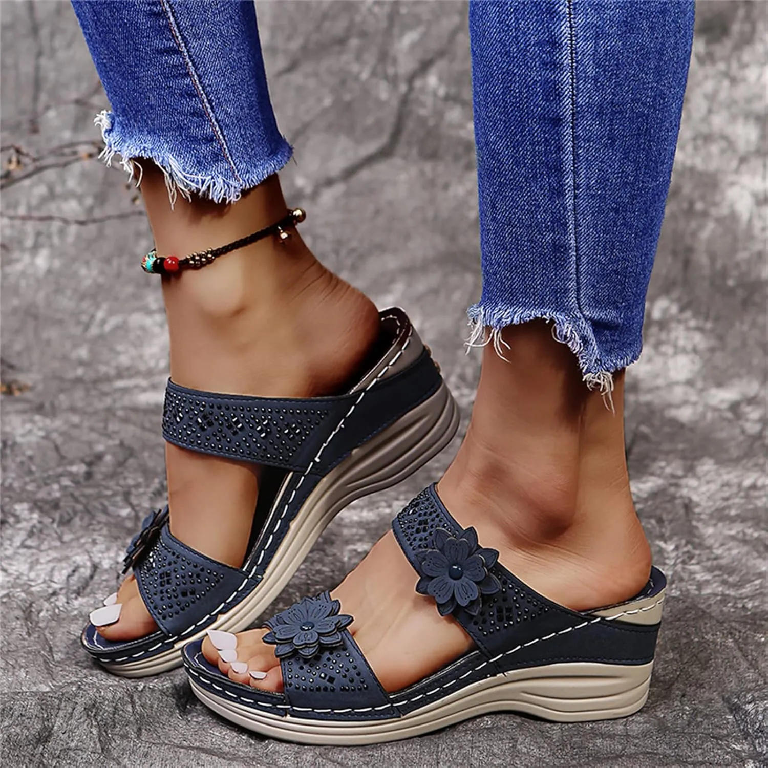 Lausiuoe Sandals Women Dressy Summer Flat Arch Support Fashion Orthotic Slides Athletic Slip On Orthopedic Slippers Flip Flop