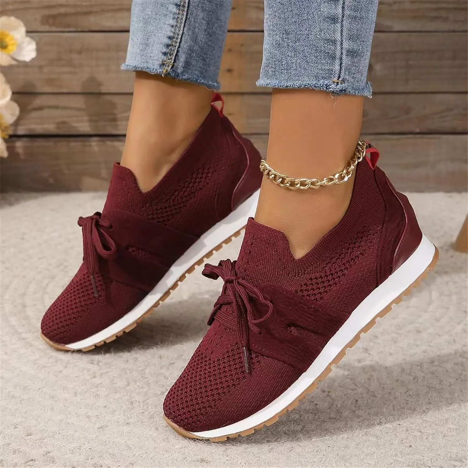 Lausiuoe Slip On Sneakers Women Arch Support Walking Shoes Comfort Light Weight Mesh Tennis Running Gym Fashion Sneakers 2025