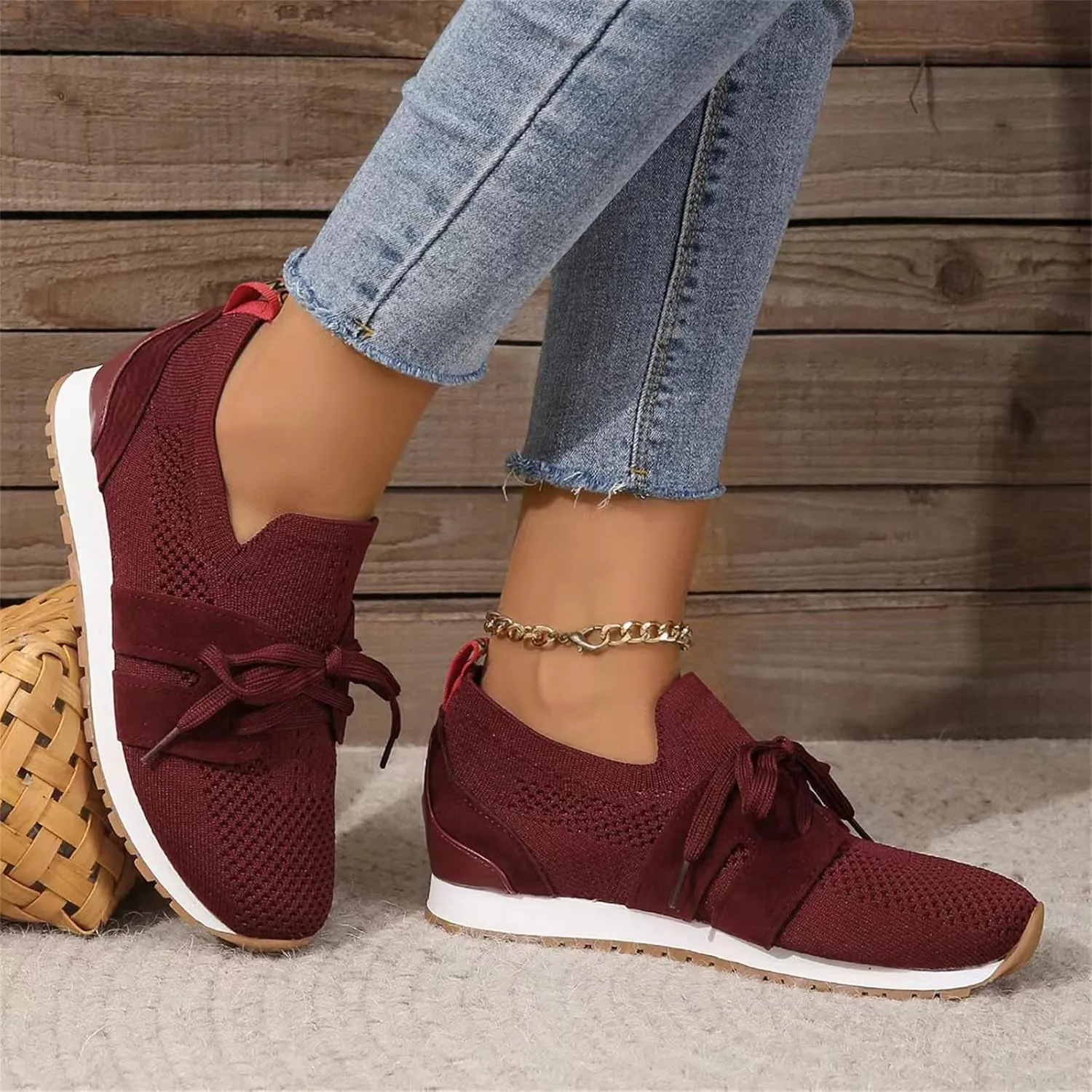 Lausiuoe Slip On Sneakers Women Arch Support Walking Shoes Comfort Light Weight Mesh Tennis Running Gym Fashion Sneakers 2025