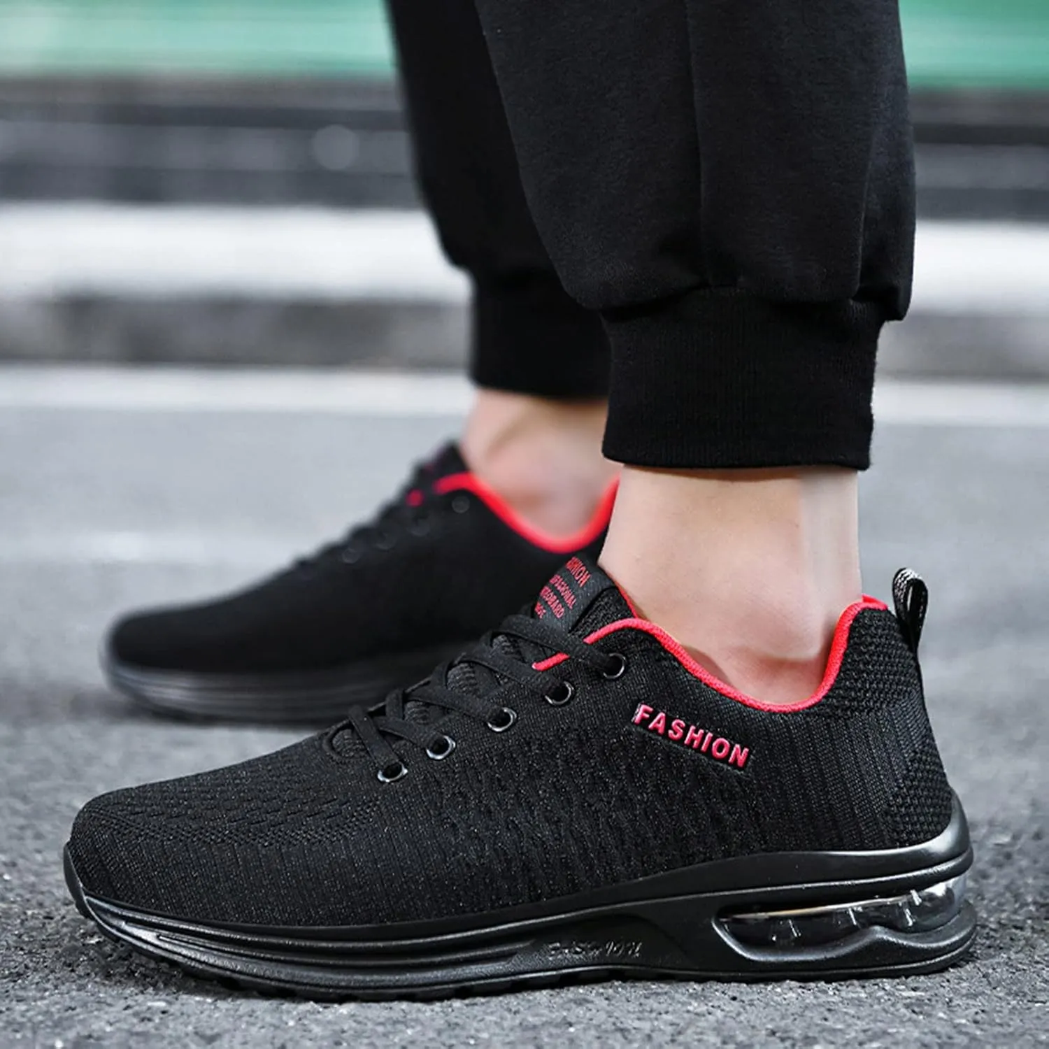 Men's Athletic Running Shoes Breathable and Light Outdoor Comfy Walking Shoe Men's Lightweight Cushion Sneakers