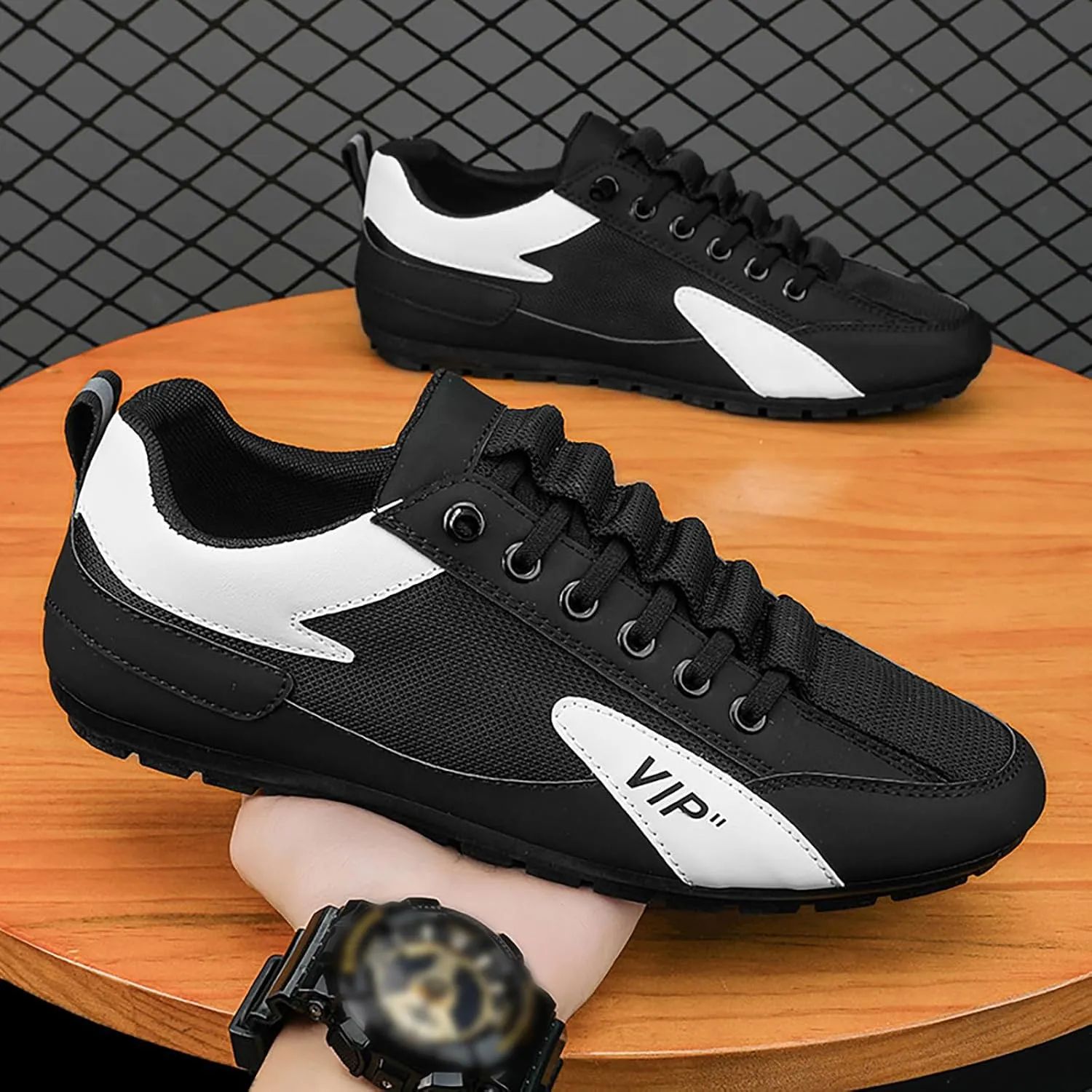 Men's Stylish Lightweight Sneakers Breathable and Light Outdoor Comfy Walking Shoe Casual Elderly Lace Up Shoes