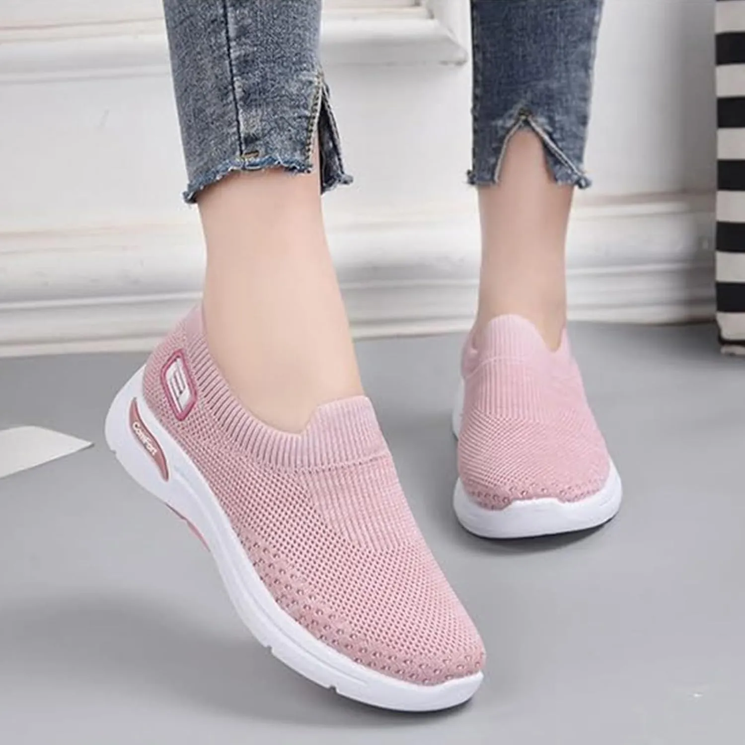 Mmoneyake Womens Slip On Walking Shoes Slip On Casual Mesh-Comfortable Tennis Workout Sneakers Comfort Lightweight Breathable Sock Shoe Non-Slip Mesh Casual Fashion Tennis Running Sneakers