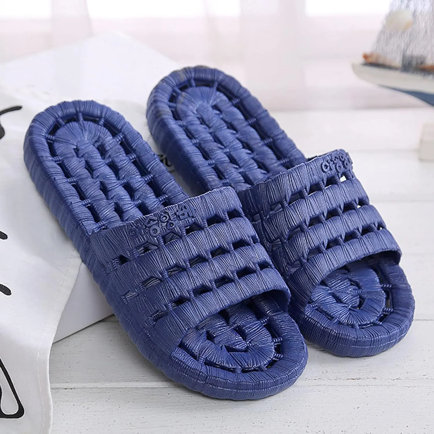 Shower Sandals Slippers with Arch Support for Women Shower Shoes Quick Drying Sandals Indoor and Outdoor