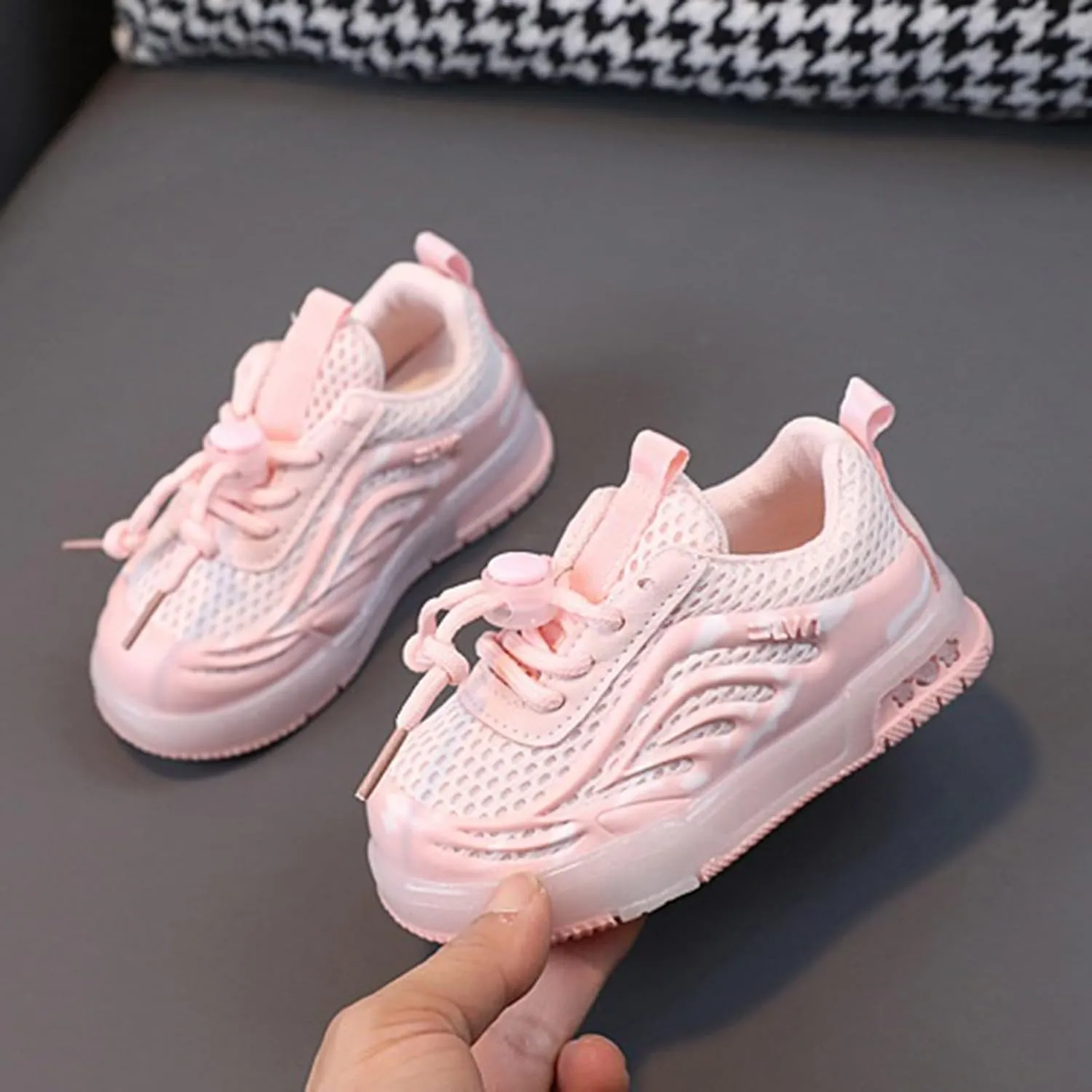 Toddler Infant Light Up Flash LED Light Breathable Sneakers Baby Kids Luminous Sports Mesh Athletic Running Shoes