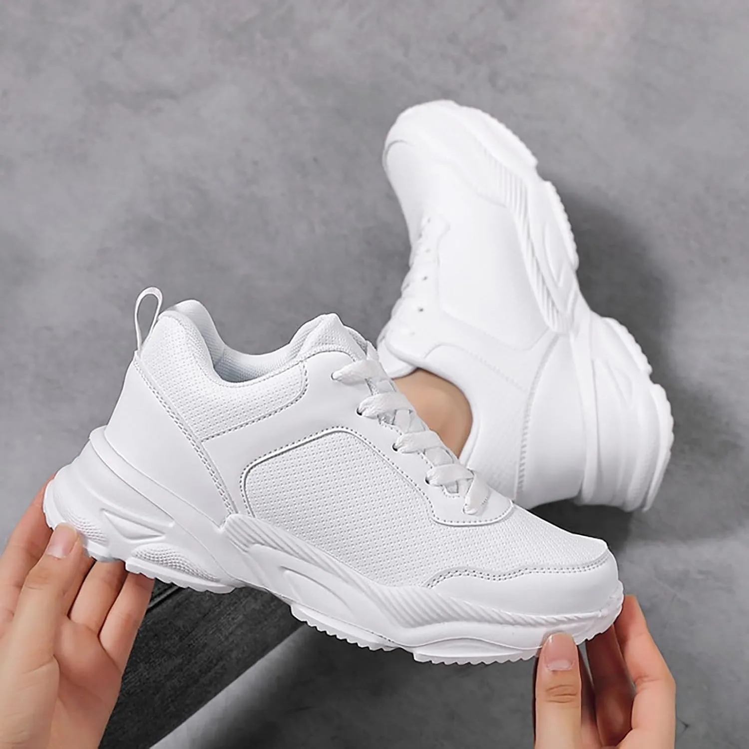 Womens Breathable Sneakers Solid Color Lightweight Slip-on Comfortable Walking Running Shoes Casual Soft Tennis Shoes Non Slip Summer Spring Ladies Shoe