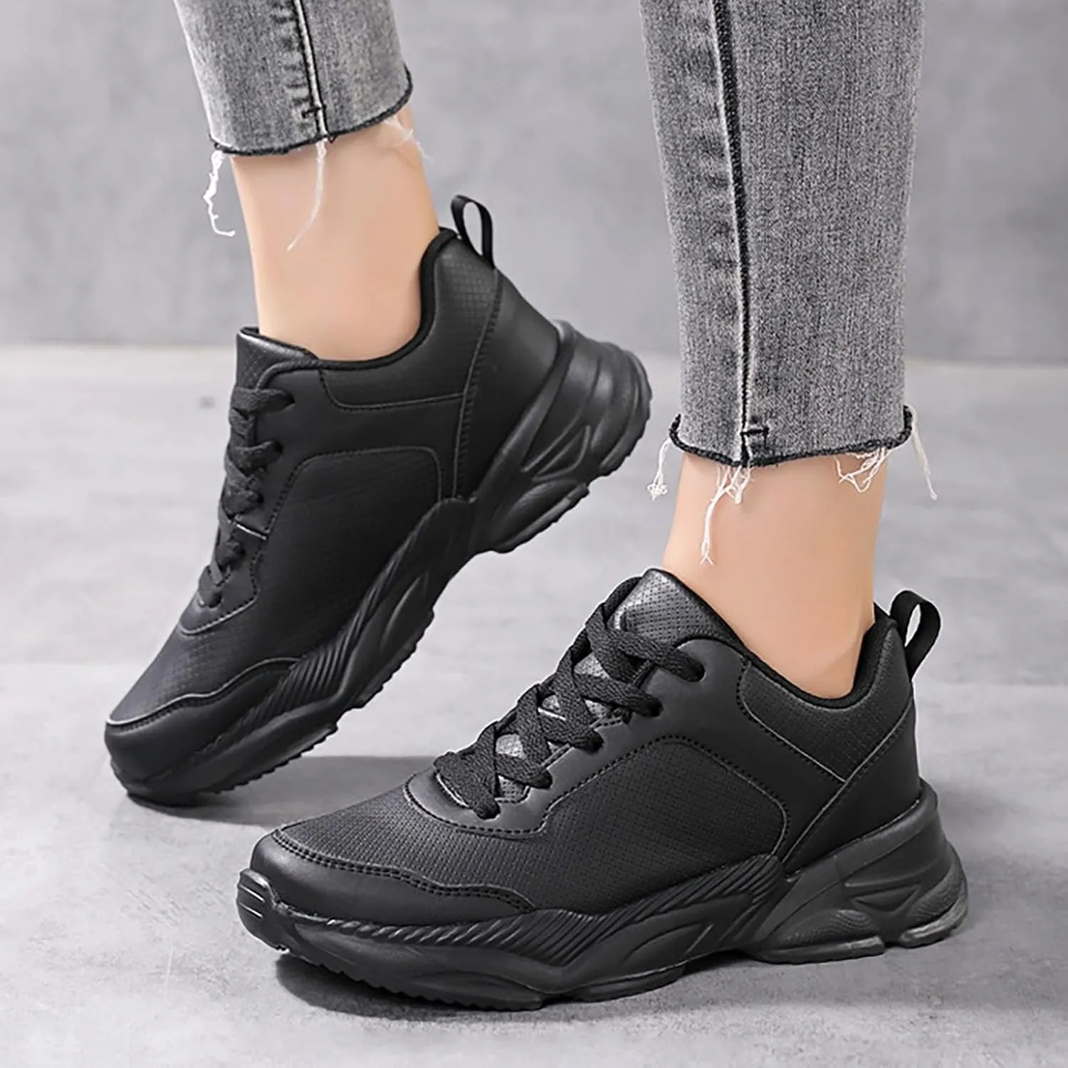 Womens Breathable Sneakers Solid Color Lightweight Slip-on Comfortable Walking Running Shoes Casual Soft Tennis Shoes Non Slip Summer Spring Ladies Shoe