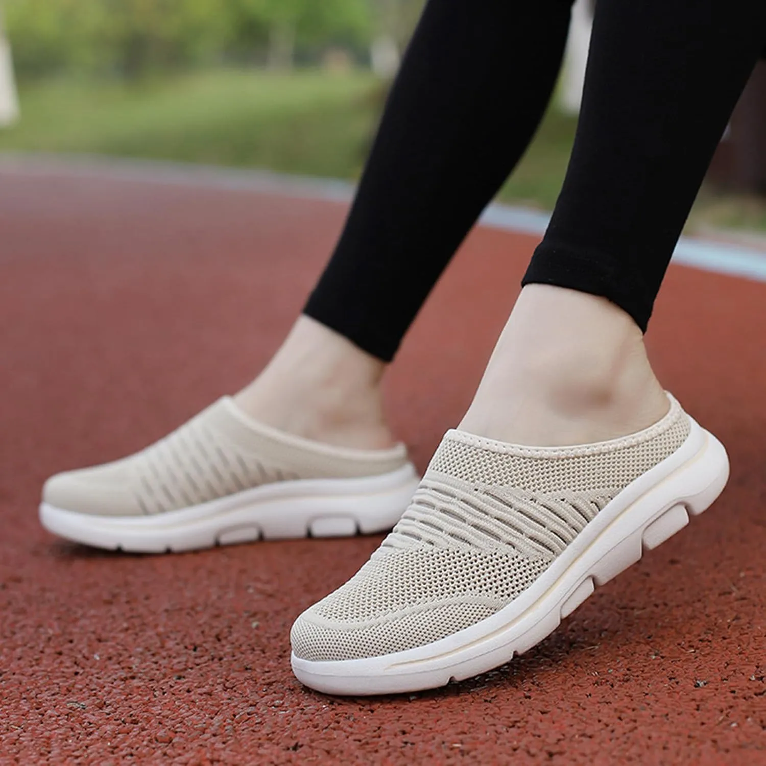 Women's Mesh Breathable Soft Sole Mules Sandals Casual Comfortable Outdoor Sports Wedge Shoes Arch Support Beach Sandals Closed Toe Slides Orthopedic Diabetic Shoes