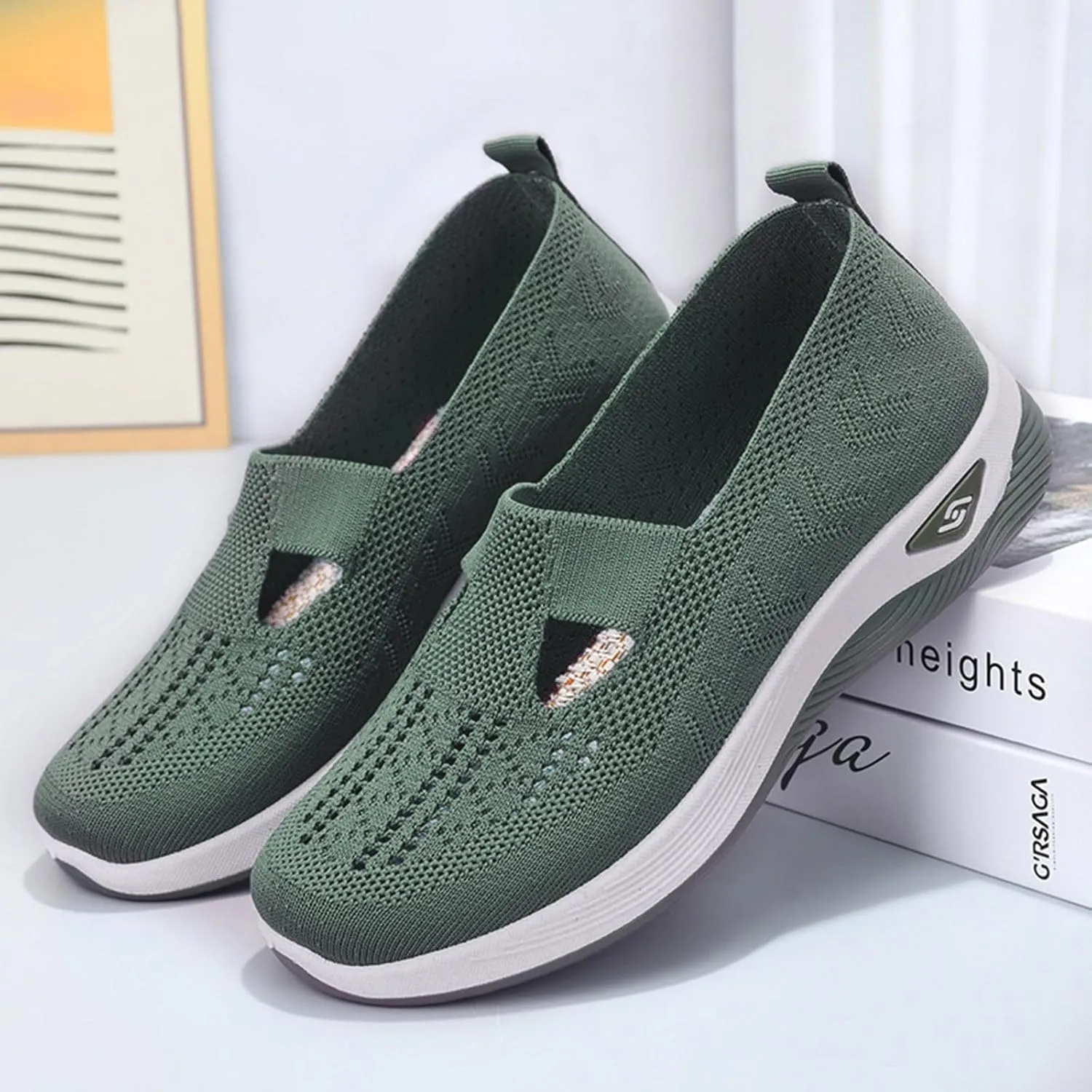 Women's Slip on Sneakers Orthopedic Walking Shoes Lightweight Comfortable Running Shoes Anti-Slip Mesh Shoes Sneakers