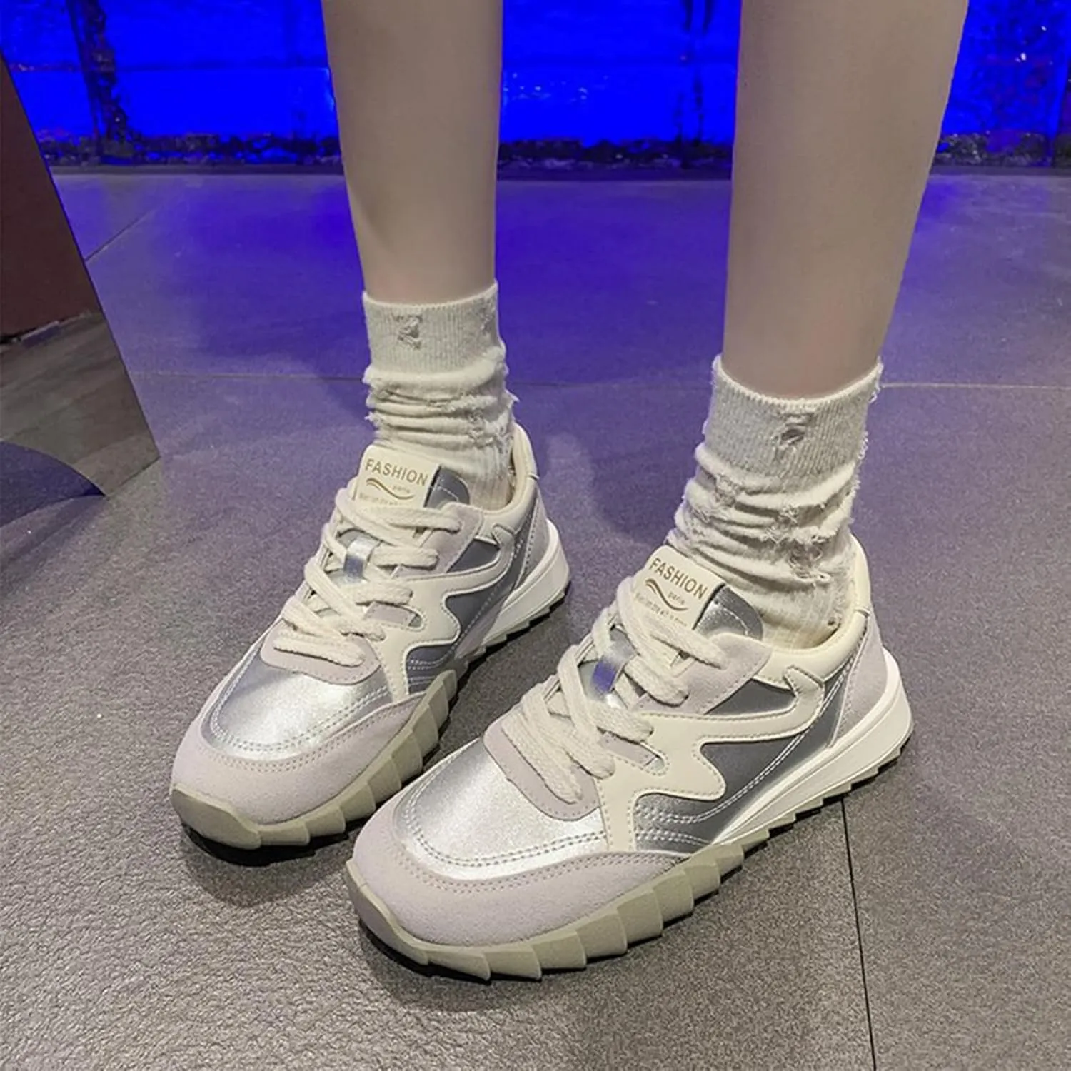 Women's Spring/Autumn Casual Sport Shoes White Dad Trainers Lightweight Breathable Soft Leather Lace-Up Fashion Sneakers