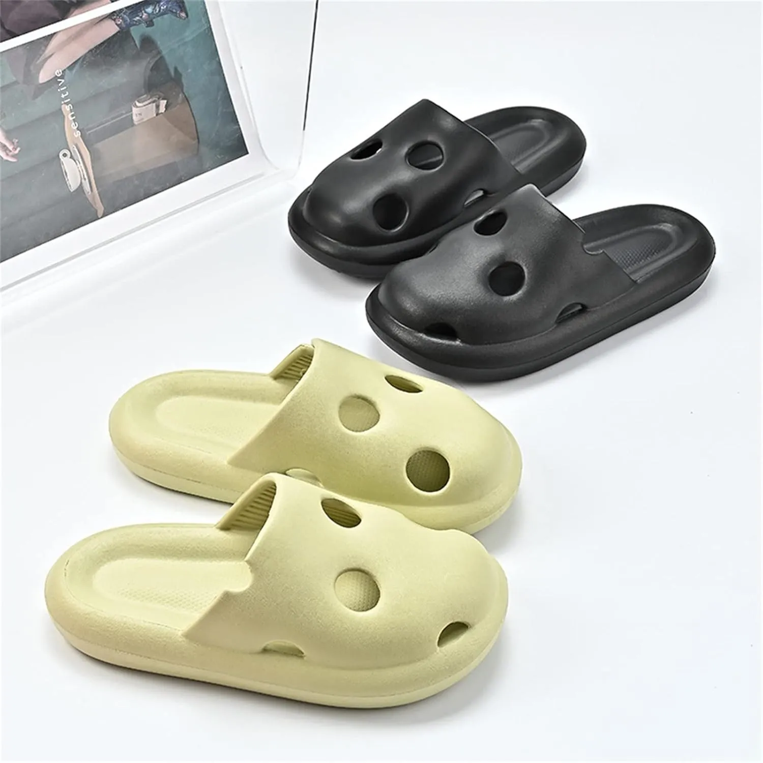 Women's Summer Beach Slides Sandals Non Slip Quick Drying Shower Slides Open Toe Shower Shoes Slides for Women