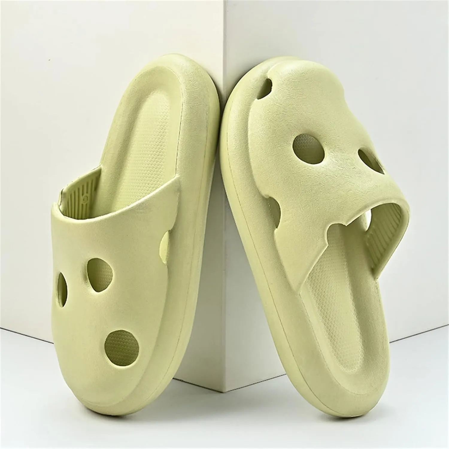 Women's Summer Beach Slides Sandals Non Slip Quick Drying Shower Slides Open Toe Shower Shoes Slides for Women