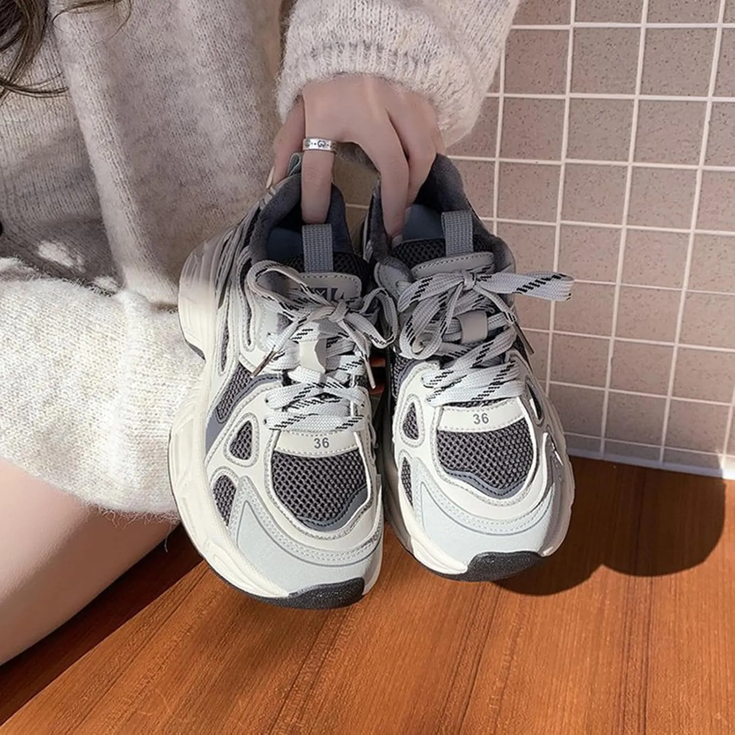 Women's Thick Bottom Silver Dad Sneakers Spring/Autumn Breathable Casual Sport Shoes with Lace-up Low Top Trainers